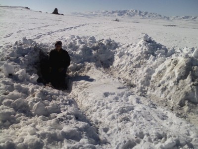 cell phone toyota stuck 031.jpg